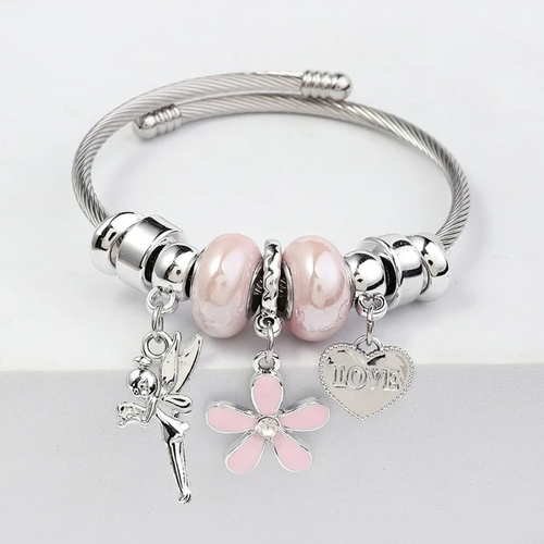 Elegant asymmetric bracelet 